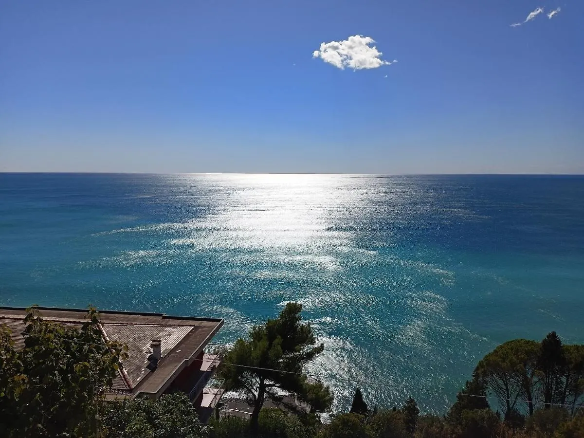 A & M House Apartment Moneglia Italy